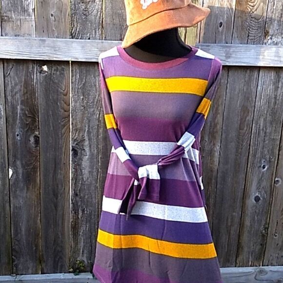 Korsis grunge stripe asymmetrical hem button side sweater dress - Picture 3 of 15